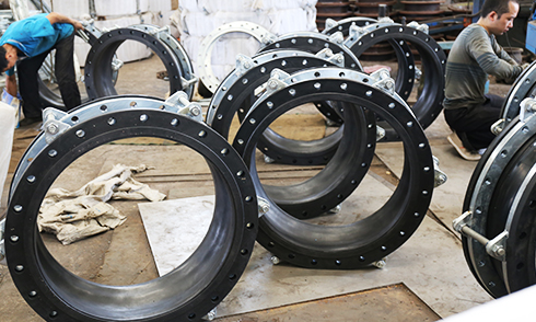 自動(dòng)裝盒機(jī)品牌企業(yè)-勝泰機(jī)械